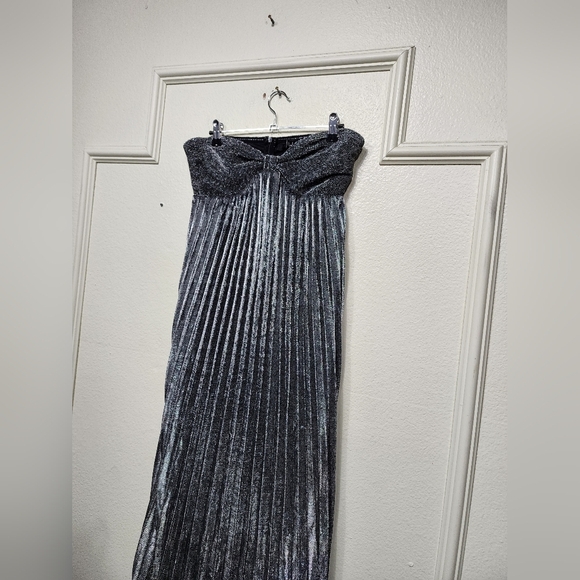 Lulus Glittering Luxury Silver Lurex Pleated Strapless Maxi Dress Wedding Prom - Picture 8 of 9